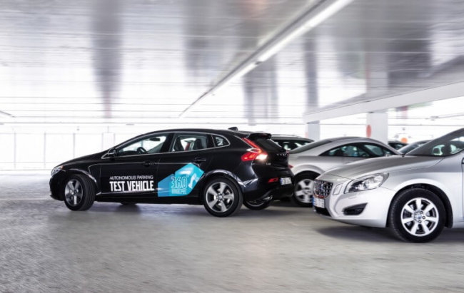 volvoselfparkingcar-8