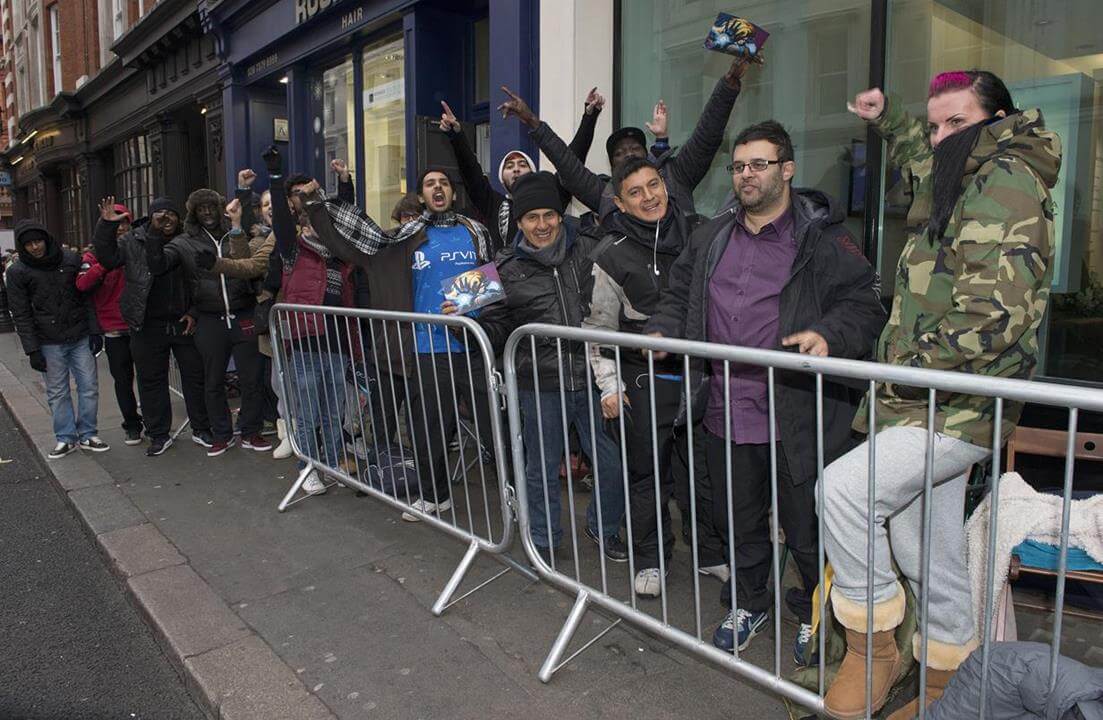 Запуск Playstation 4 в Великобритании