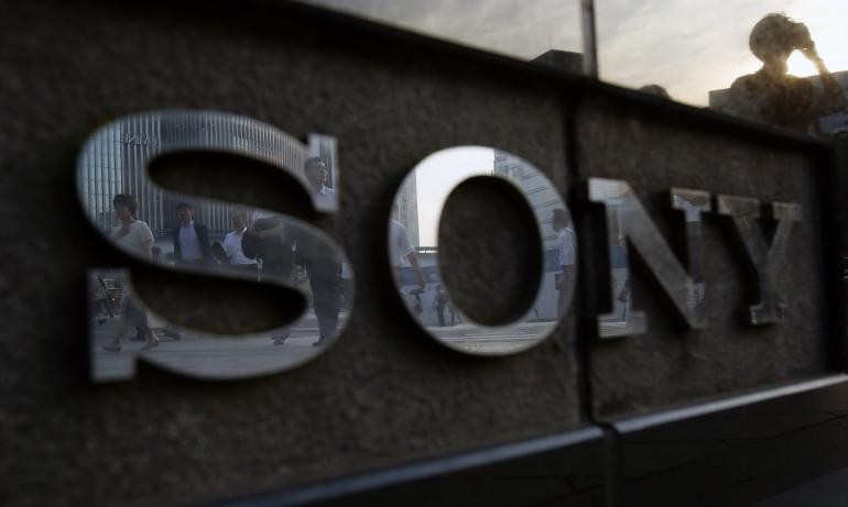 Компания Sony вновь пересмотрит свою стратегию, чтобы выйти из долгов