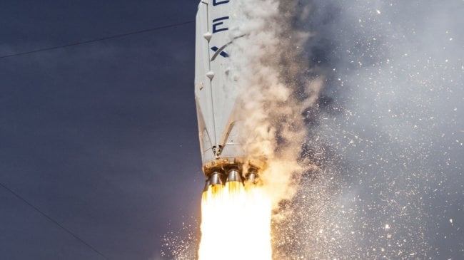 SpaceX снова попытается посадить ракету на плавучую платформу