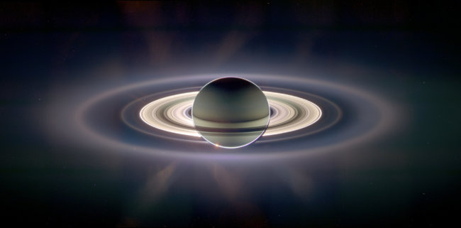 Saturn_eclipse_exaggerated