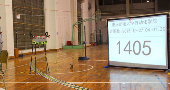 Китайский шагающий робот установил рекорд пройденной дистанции