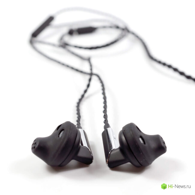 4 Earbuds InEar 4 Earbuds InEar