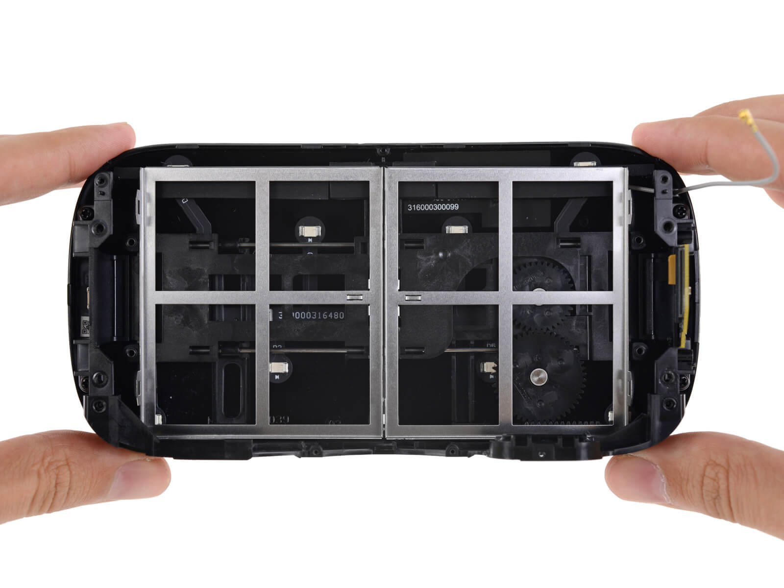 Oculus Rift Teardown 29