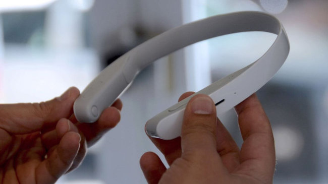 Sony продемонстрировала наушники, которые не нужно вставлять в уши Sony продемонстрировала наушники, которые не нужно вставлять в уши