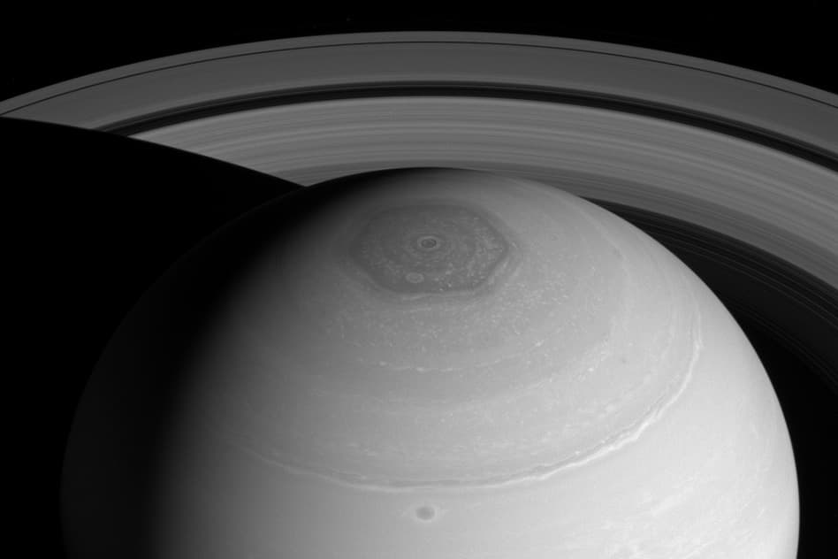Картинки по запросу Космический аппарат Cassini Сатурн