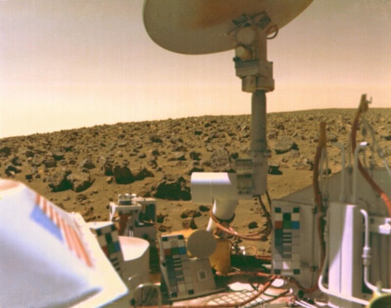 Сорок лет назад мы высадились на марс и нашли… Жизнь?