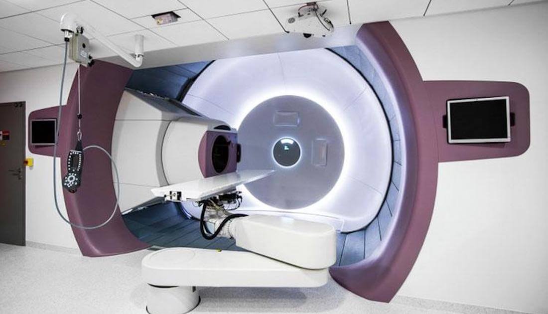 В федеральном высокотехнологичном центре врачебной радиологии в Ульяновской области установлен протонный ускоритель