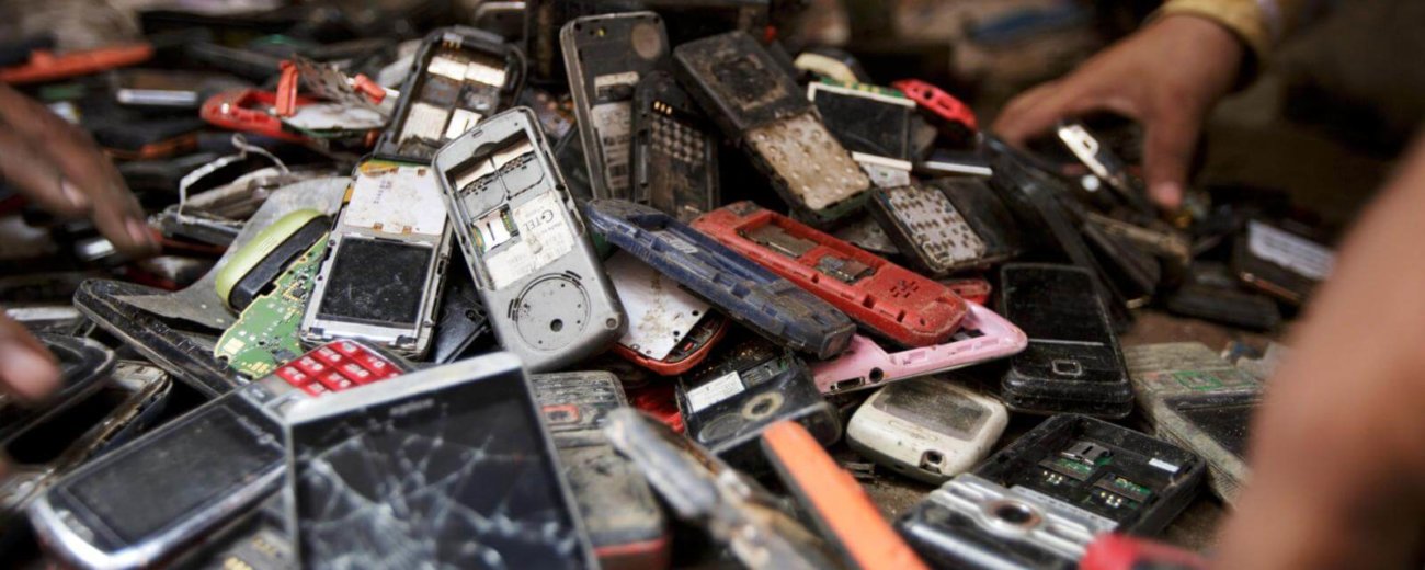 В вашем старом телефоне полно драгоценных металлов
