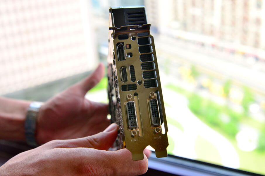 EVGA GeForce GTX 680 Classified 2 EVGA GeForce GTX 680 Classified 2