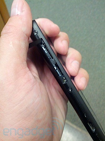 DROID RAZR M 4G LTE - 4 DROID RAZR M 4G LTE - 4