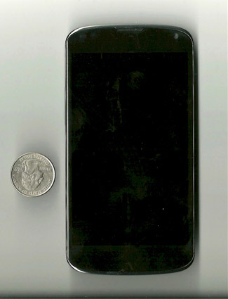 LG Nexus 4 - вид спереди LG Nexus 4 - вид спереди