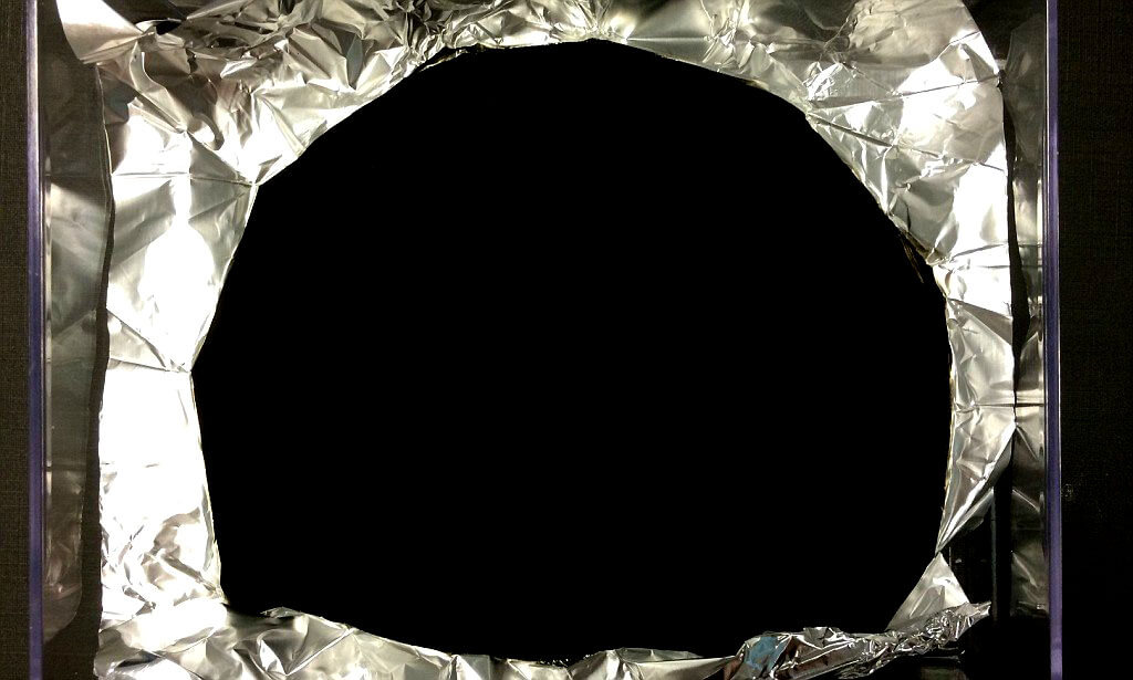 Vantablack на листе алюминиевой фольги Vantablack на листе алюминиевой фольги