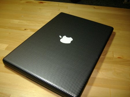 Первый в мире карбоновый Macbook. Фото.