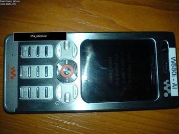 Спецификации Sony Ericsson W880i. Фото.