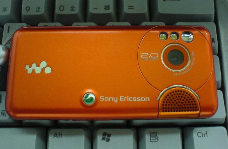 Sony Ericsson W610 (видео). Sony Ericsson W610 — телефон-топчик. Фото.