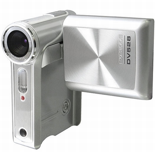 Компактная видеокамера EXEMODE DV528. Фото.