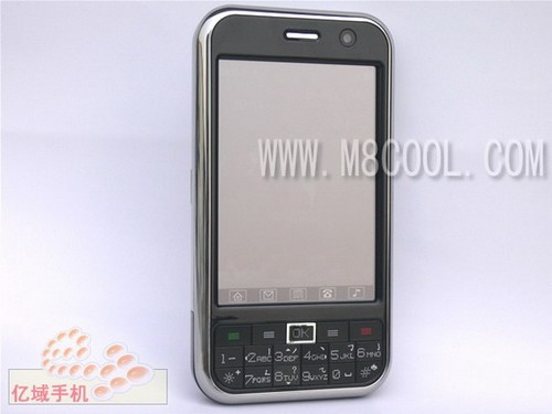 Hua Long IP2000 — главная подделка iPhone скоро поступит в китайские магазины. Фото.