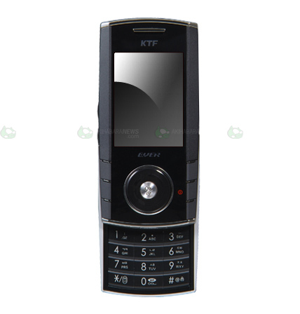 EV-W200 и EV-K200 – новые телефоны от KTF. EV-W200 и EV-K200 – новые телефоны от KTF. Фото.