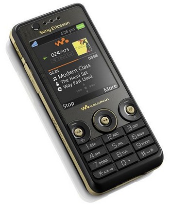Sony Ericsson W660i поступил на гонконгский рынок. Фото.