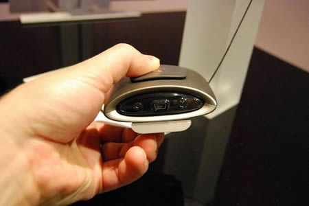 Motorola MOTOROKR T505 – Bluetooth микрофон. Motorola MOTOROKR T505 – Bluetooth микрофон. Фото.