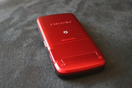 Сотовый телефон Samsung Blast за 99$. Фото.