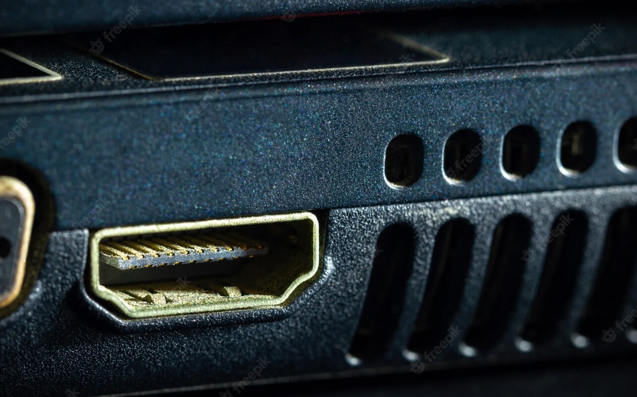 Premium Xbox 360 с HDMI. Премиум-версия приставки получит HDMI-порт. Фото.