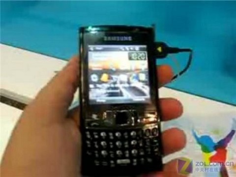 Смартфон Samsung с сенсорным экраном. Фото.