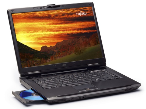 Fujitsu LifeBook A6110 поступил в продажу. Фото.