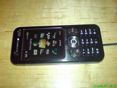 Новая порция фотографий сотового телефона Sony Ericsson W890. Фото.