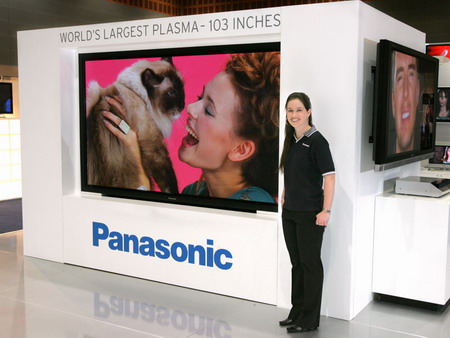 Panasonic представит плазму с диагональю 150 дюймов. Фото.