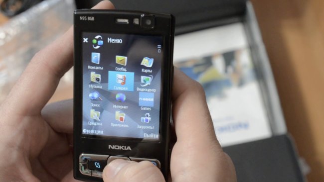 Обзор мобильного телефона Nokia N95 8Gb. Фото.