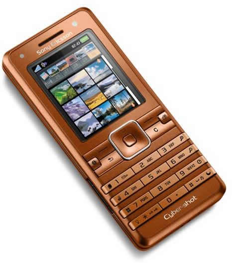 Sony Ericsson готовит два новых цвета корпуса для K770i. Фото.