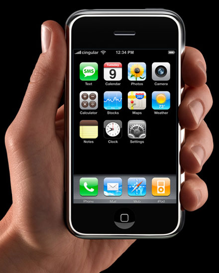 Apple iPhone с 16 Гб памяти поступил в интернет-магазин SLK-Telecom. Фото.