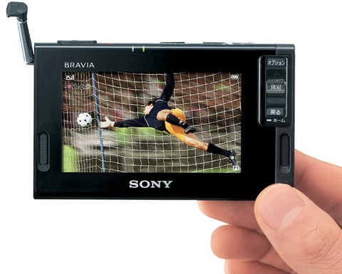 Sony XDV-G200 и Sony XDV-D500 — мобильное ТВ у тебя в кармане. Фото.