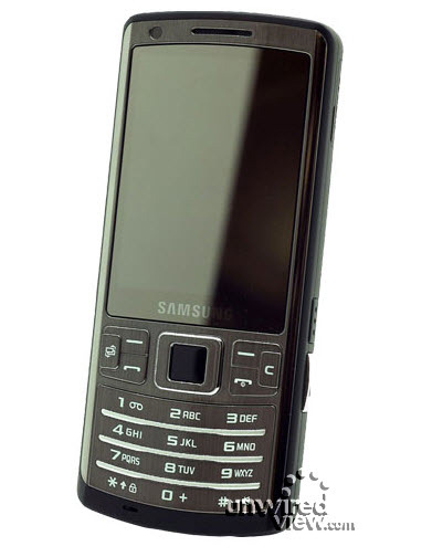 Новая информация об смартфоне Samsung i7110. Фото.