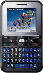 Pantech Slate — в продаже в сети AT&T. Фото.