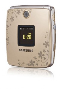 Samsung Cleo — стильная раскладушка. Фото.