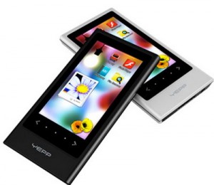 Samsung представляет нового конкурента iPod touch — YP-P3. Фото.