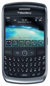 BlackBerry Curve 8900 уже доступен в сети оператора T-Mobile. Фото.