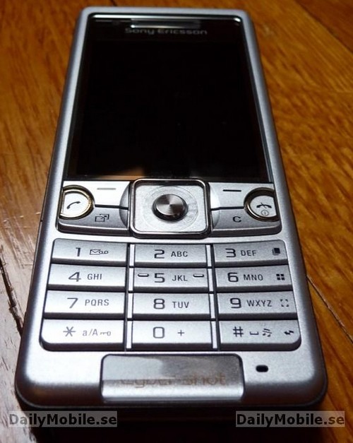Новые фотографии Sony Ericsson C510. Фото.