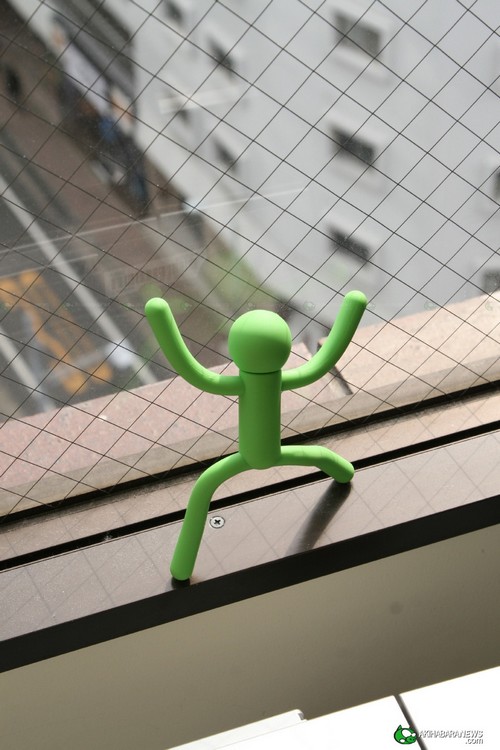 SolidAlliance выпустила флешку в виде зеленого человечка. Фото.