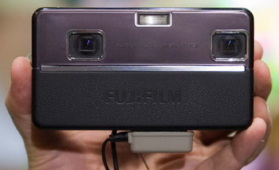 Первая 3D фотокамера поступит в продажу к Новому году. Фото.
