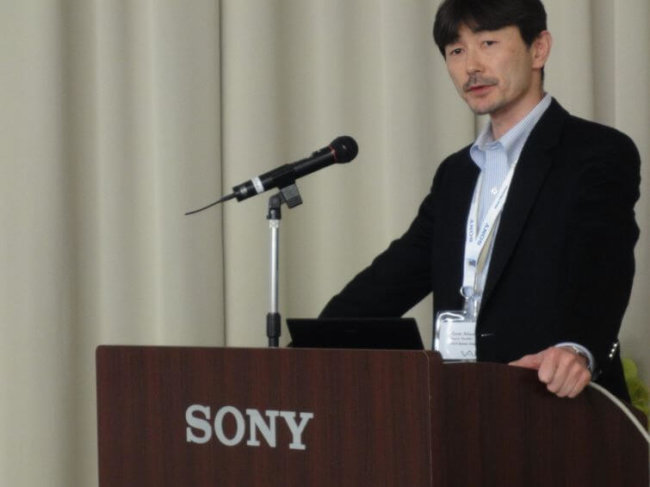 Sony делит laptop VAIO на элитные и бюджетные. Фото.