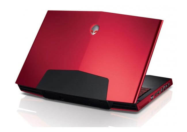 Alienware M18x. Мощный ноутбук от компании Dell. Фото.