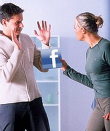 Facebook разрушает американские браки. Фото.