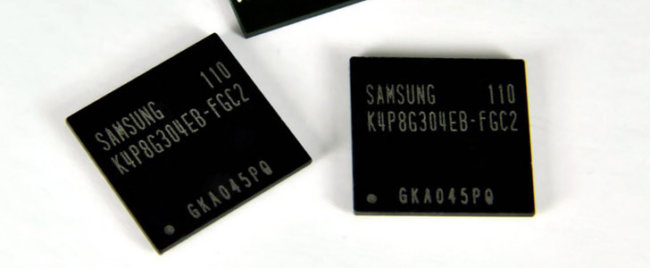 Samsung начинает выпуск мобильного DRAM класса 30 нм. Фото.