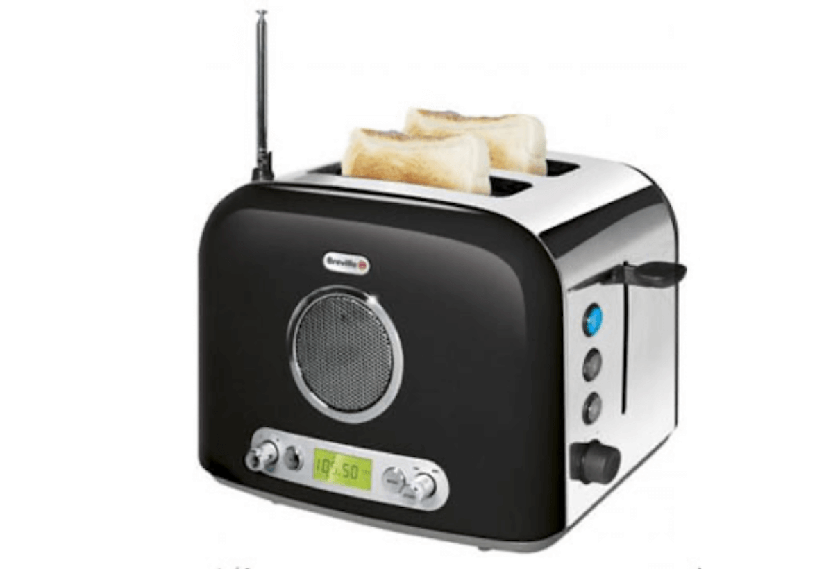 Радио-тостер Breville. Музыка и вкусняшки. Вот такой вот тостер. Фото.