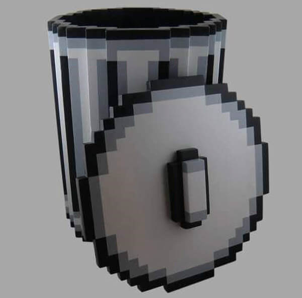 Пиксельная мусорная корзина. Фото.