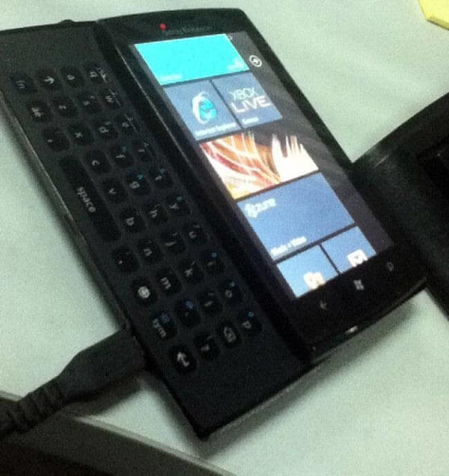 Смартфон Sony Ericsson на базе Windows Phone 7. Фото.